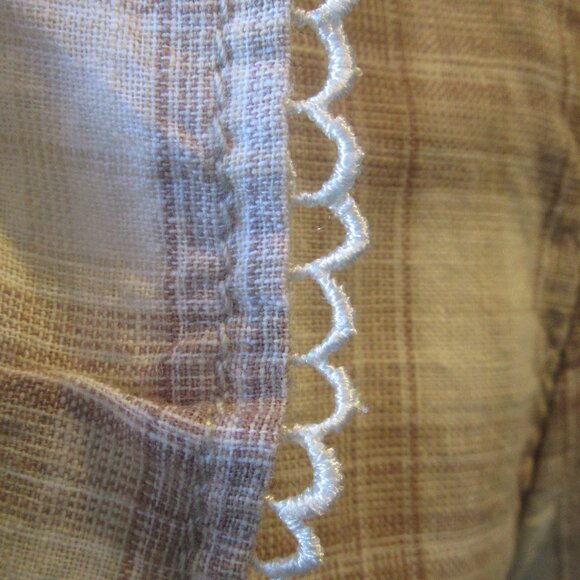 NWT Tan and White Plaid Ruffled Peplum Belted Jacket by Jolt Size M - Picture 10 of 15